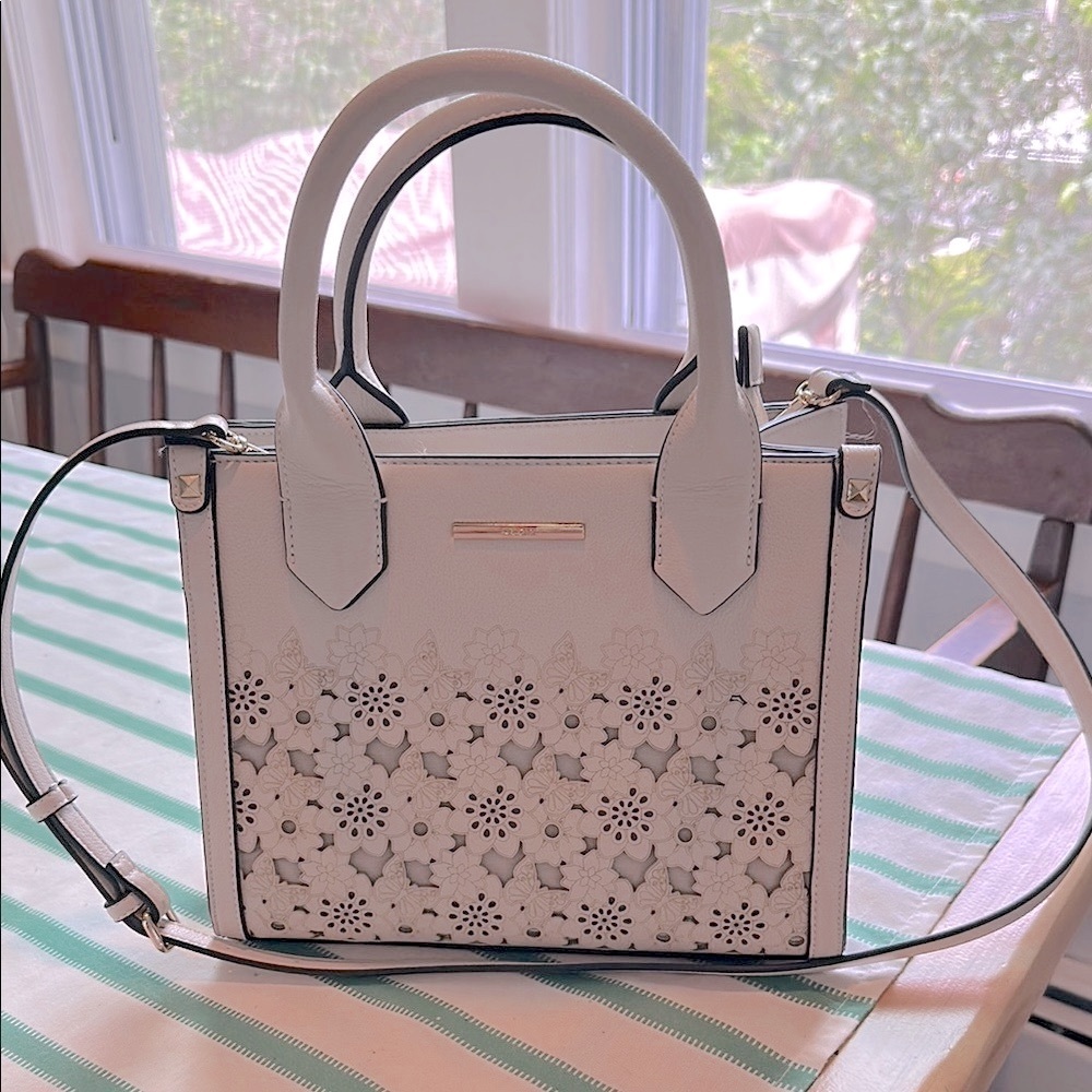 Aldo - NWOT- Elegant off- White Floral Handbag